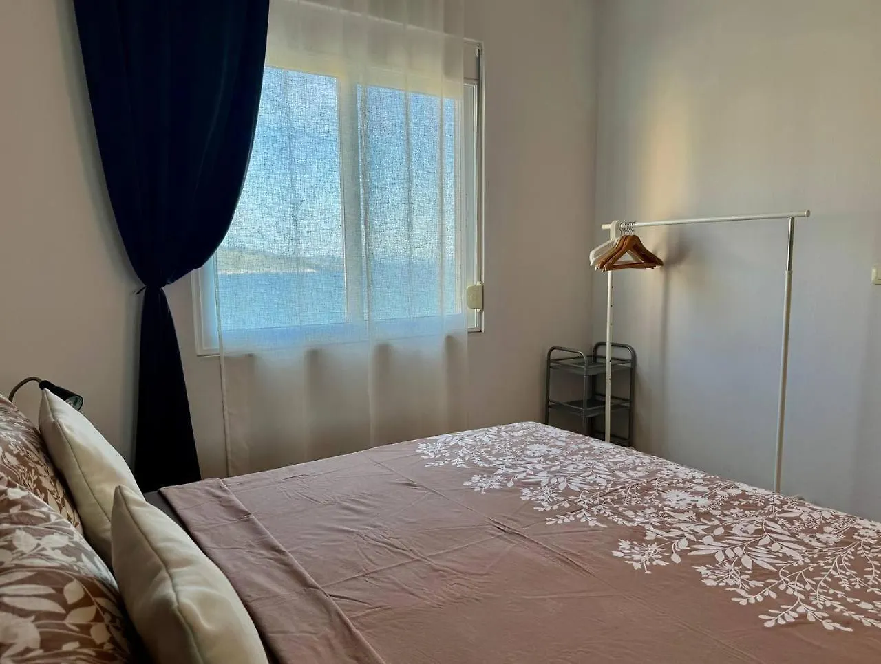 Viola Sea View Penthouse Apartment Sarande