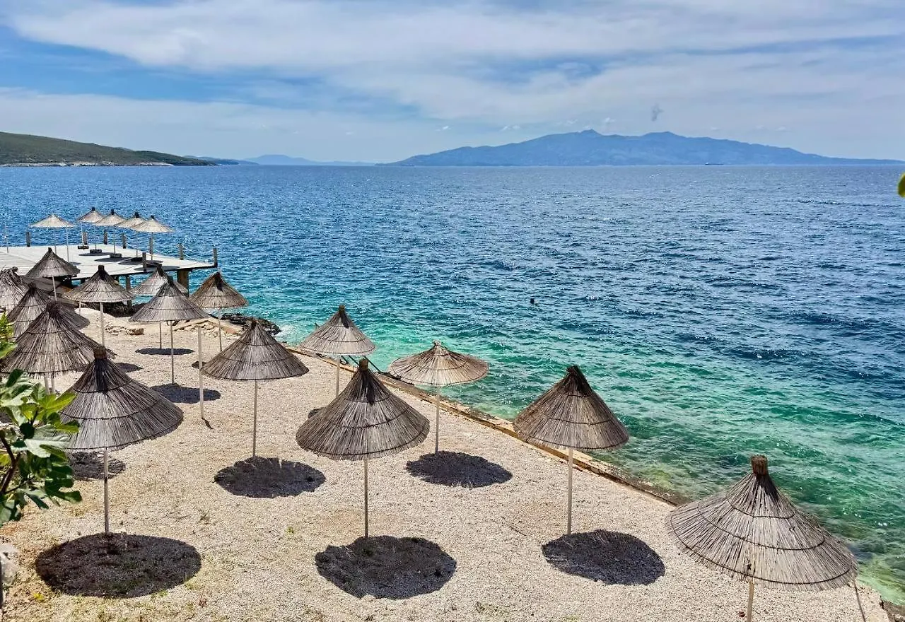 Viola Sea View Penthouse Apartment Sarande