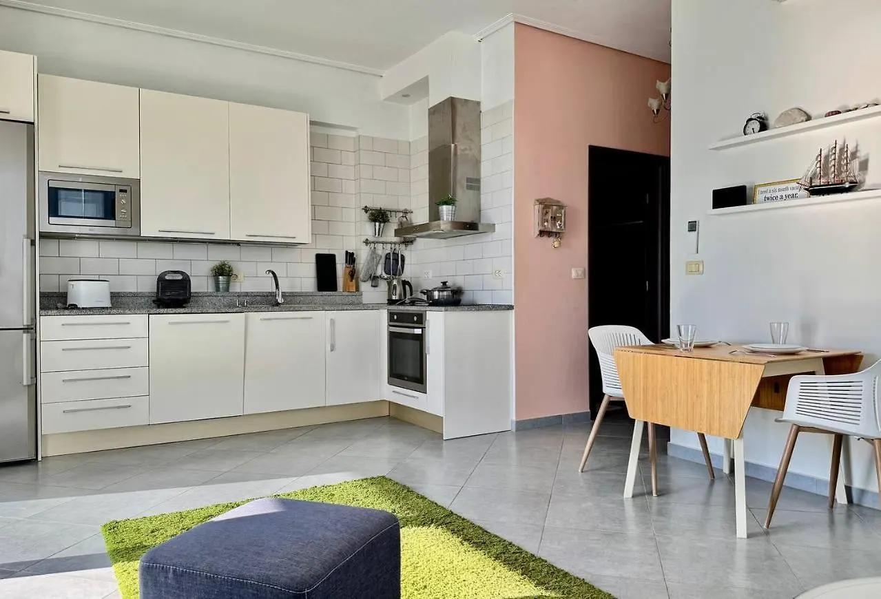 Viola Sea View Penthouse Apartment Sarande